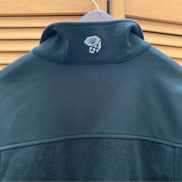 Mountain Hardwear Men’s Black Zip up Jacket size large - Picture 6 of 9